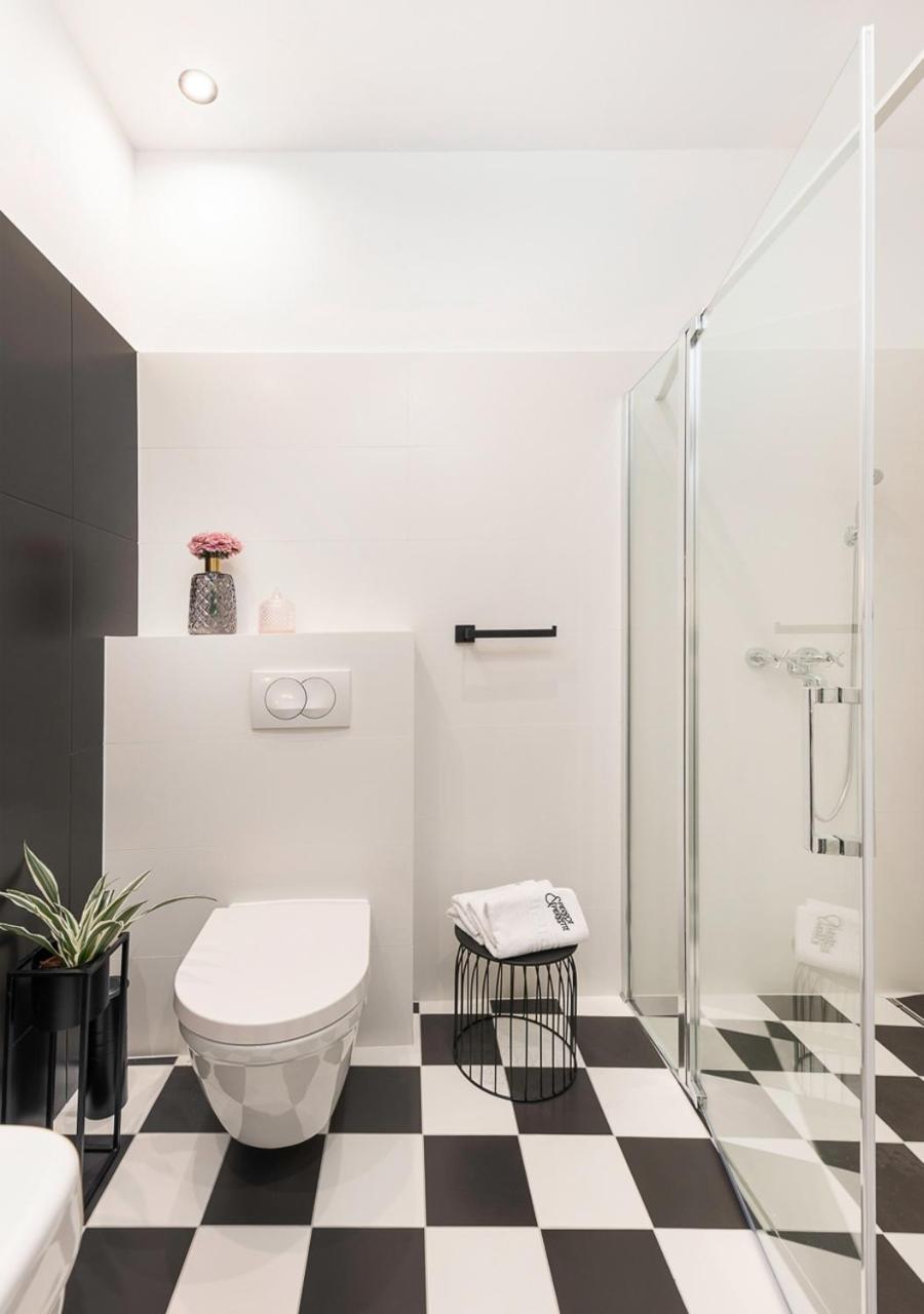 Pierrot & Pierrette Apartment ซาเกร็บ ภายนอก รูปภาพ