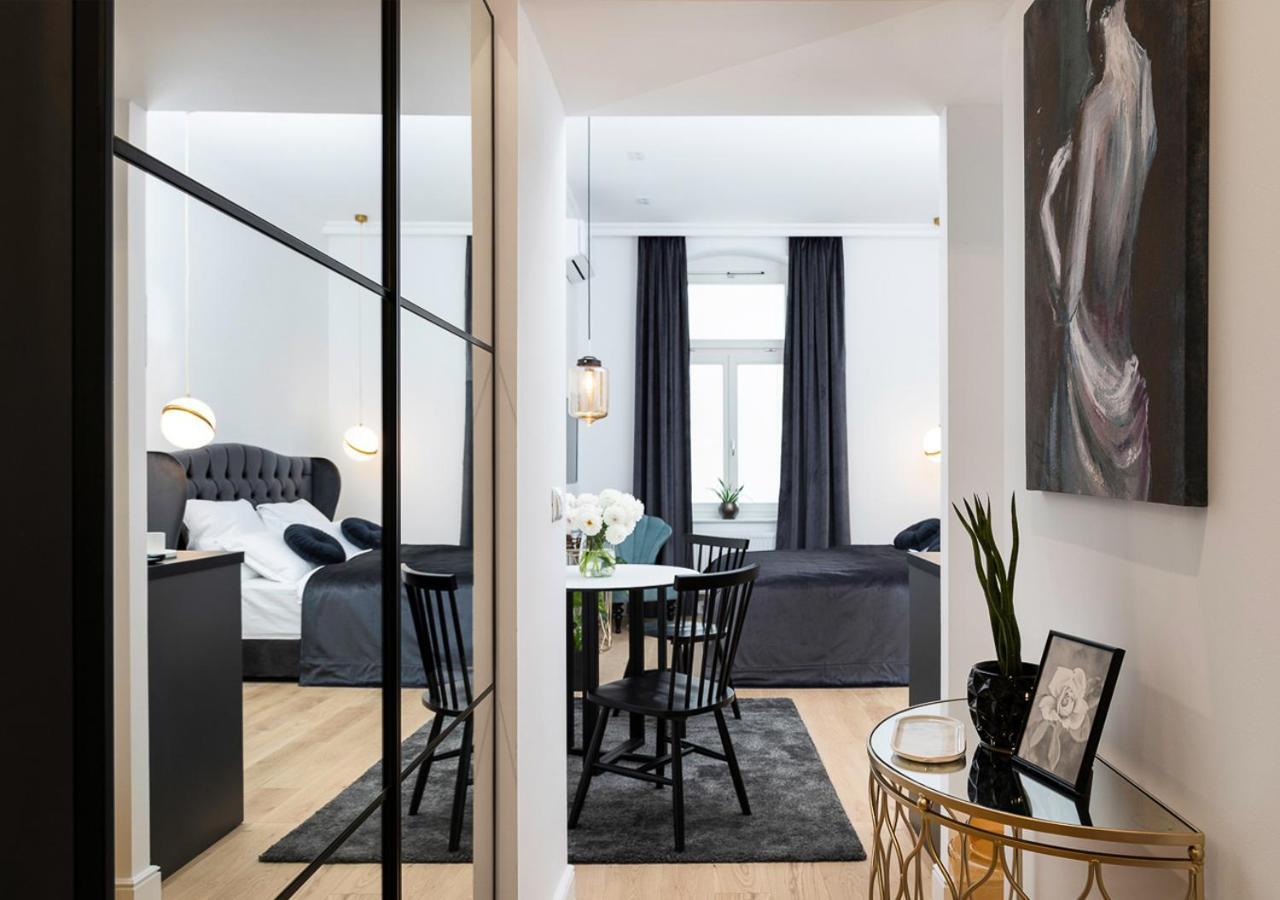 Pierrot & Pierrette Apartment ซาเกร็บ ภายนอก รูปภาพ