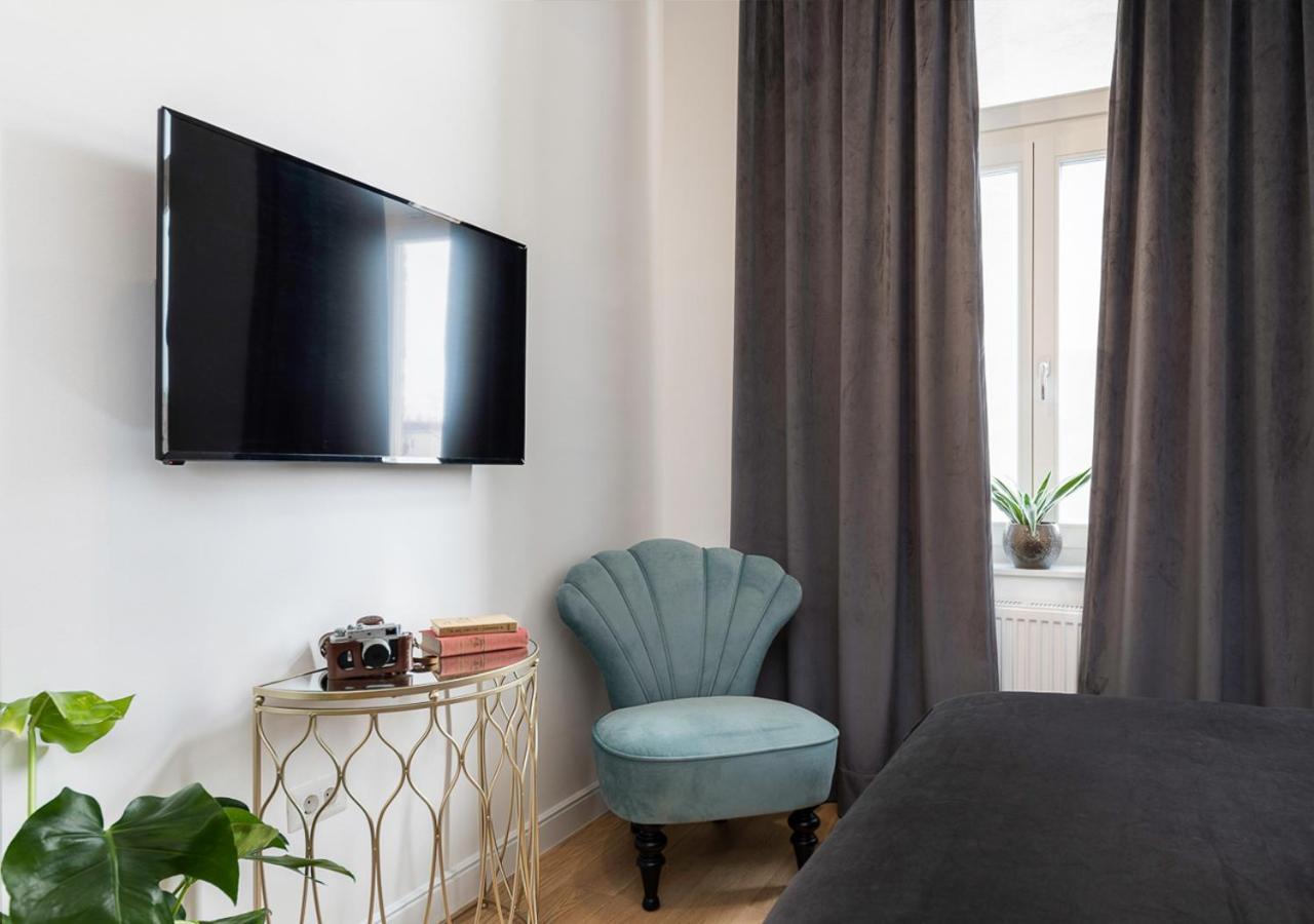 Pierrot & Pierrette Apartment ซาเกร็บ ภายนอก รูปภาพ