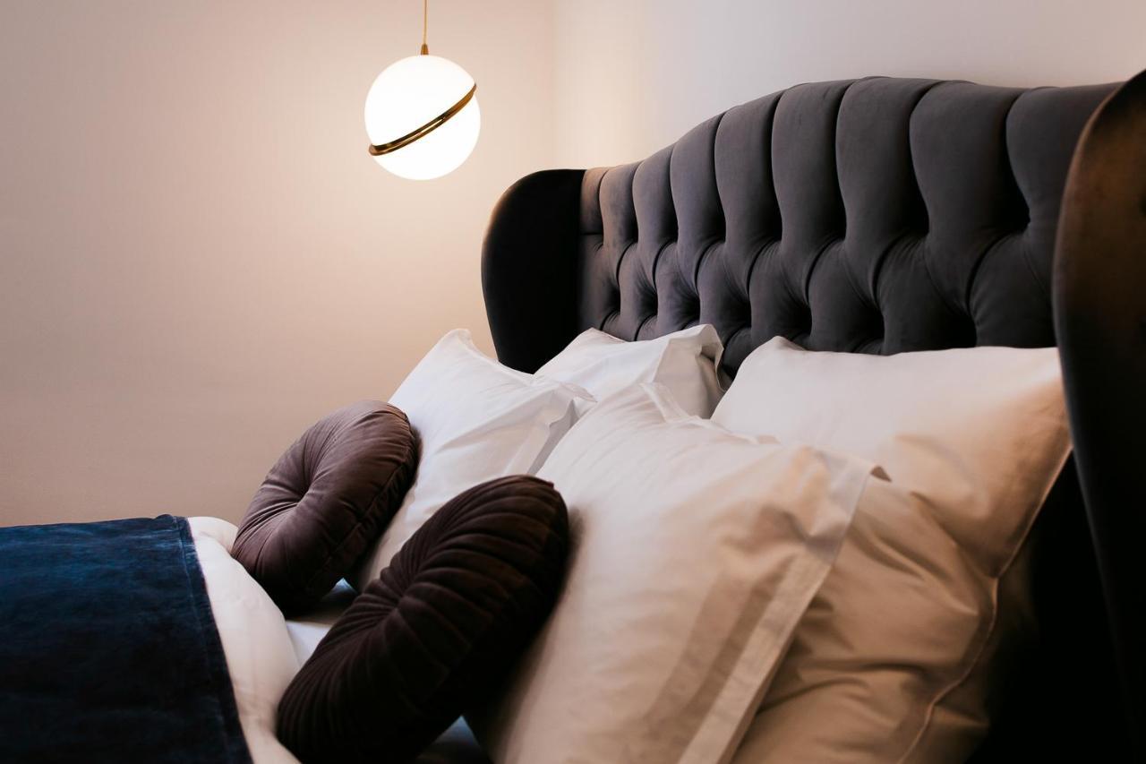 Pierrot & Pierrette Apartment ซาเกร็บ ภายนอก รูปภาพ