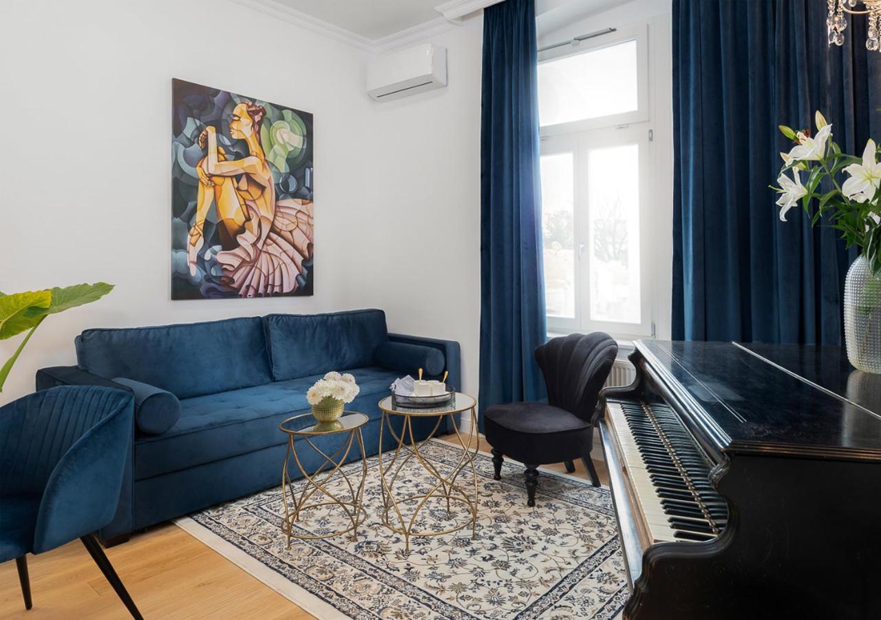 Pierrot & Pierrette Apartment ซาเกร็บ ภายนอก รูปภาพ